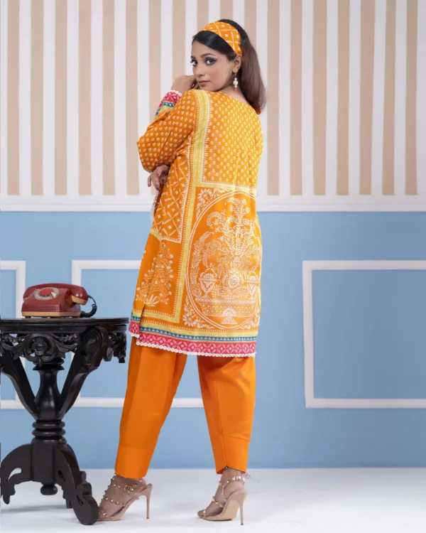 hoor_colorful_lawn_mustardyellow