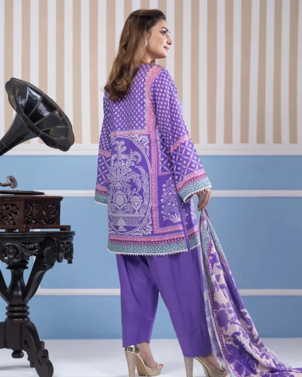 hoor_colorful_lawn_purlple