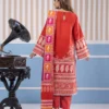 hoor_colorful_lawn_red
